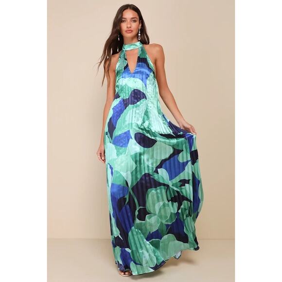 Lulus “Prime Poise” Green and Blue Abstract Satin Halter Maxi Dress – Medium NWT - Picture 1 of 7